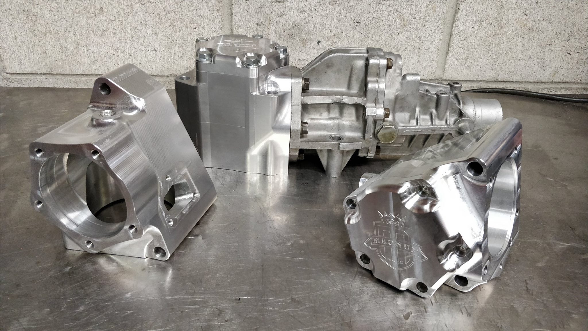 w4a33.com_images_tcasefronthousing.jpg w4a33.com_images_tcasefronthousing.jpg